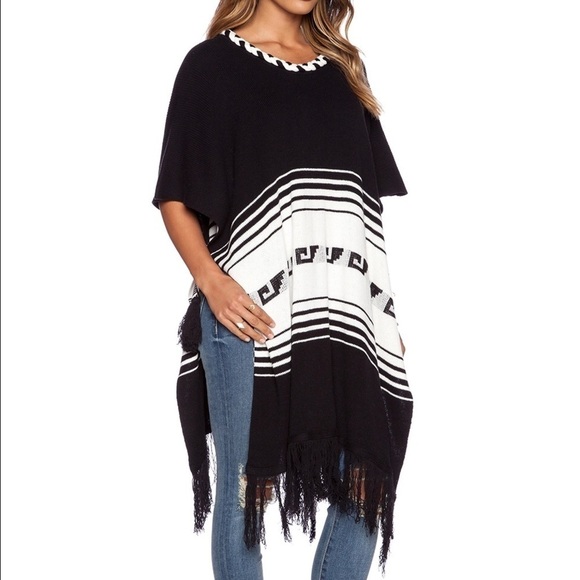 Wildfox Bohemian Frida Poncho - Picture 4 of 5